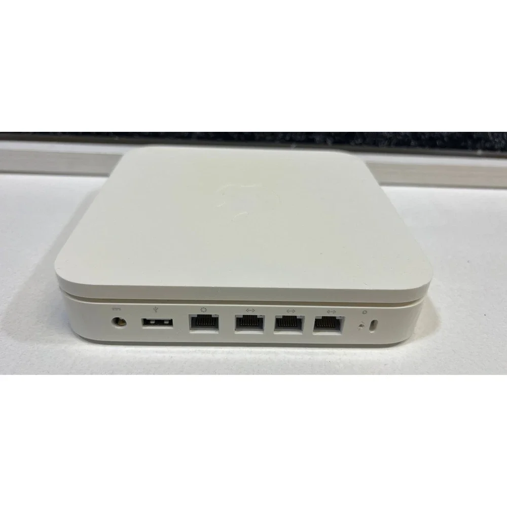 Apple Airport Extreme Base Station Wireless Router Model A1143‎ - no power cord